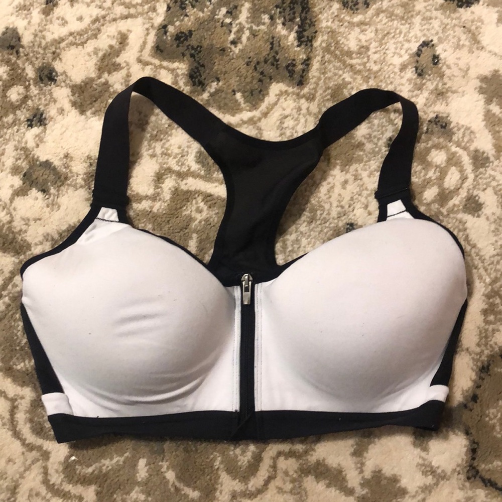 Victoria’s Secret Sports Bra 36DD